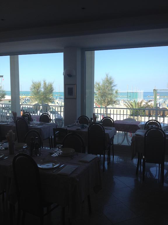 Hotel Mareblu Senigallia Esterno foto