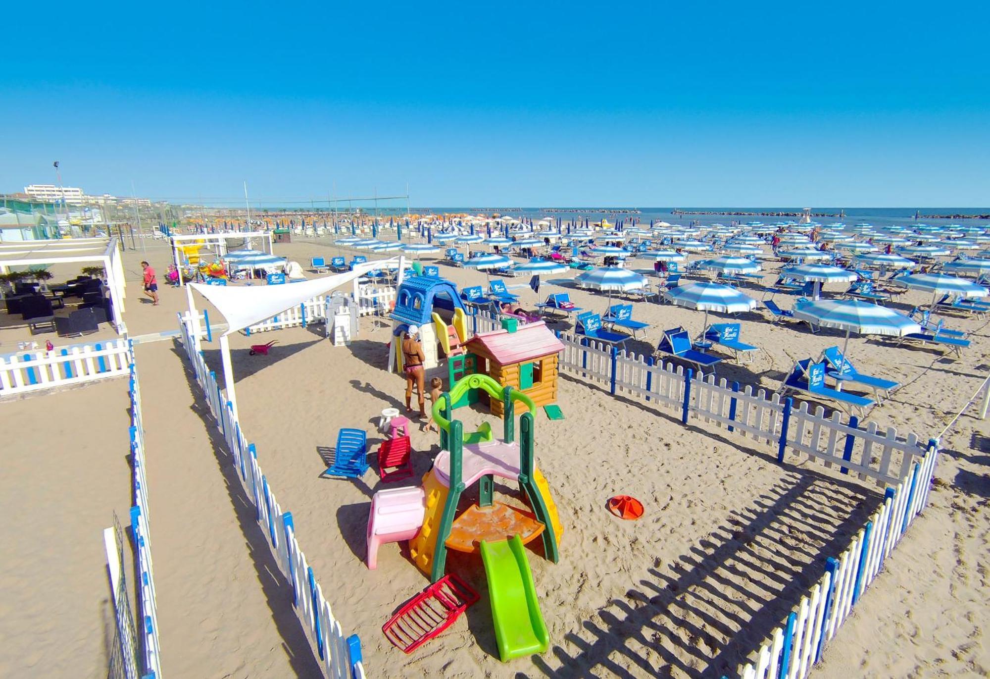 Hotel Mareblu Senigallia Esterno foto