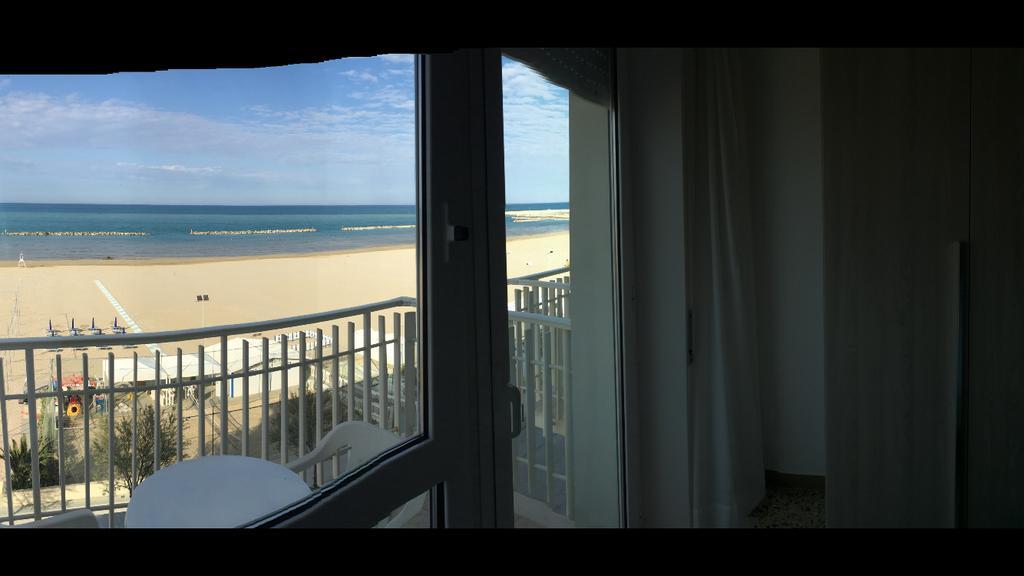 Hotel Mareblu Senigallia Esterno foto