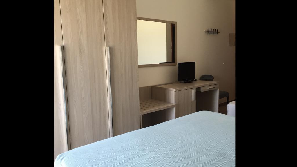 Hotel Mareblu Senigallia Esterno foto