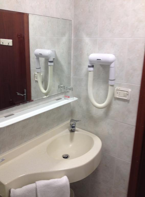 Hotel Mareblu Senigallia Camera foto