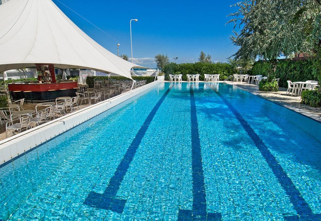 Hotel Mareblu Senigallia Esterno foto