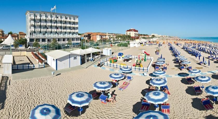 Hotel Mareblu Senigallia Esterno foto