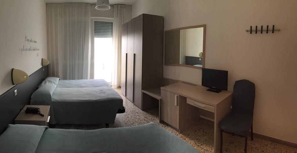 Hotel Mareblu Senigallia Esterno foto